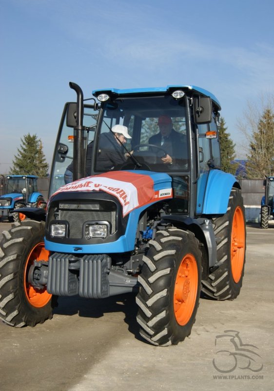 Трактор Агромаш 85
