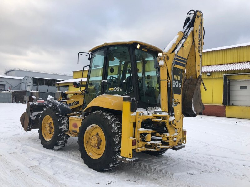 Komatsu wb93s-5eo