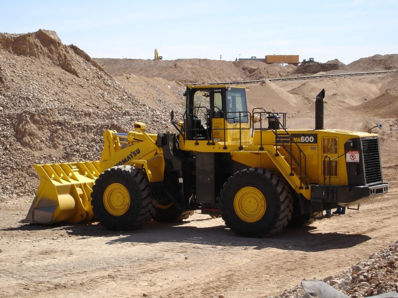 Погрузчик Комацу wa600