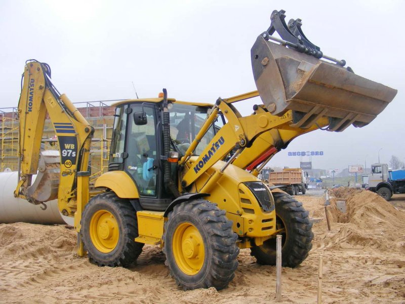 Экскаватор-погрузчик Komatsu wb97s-5