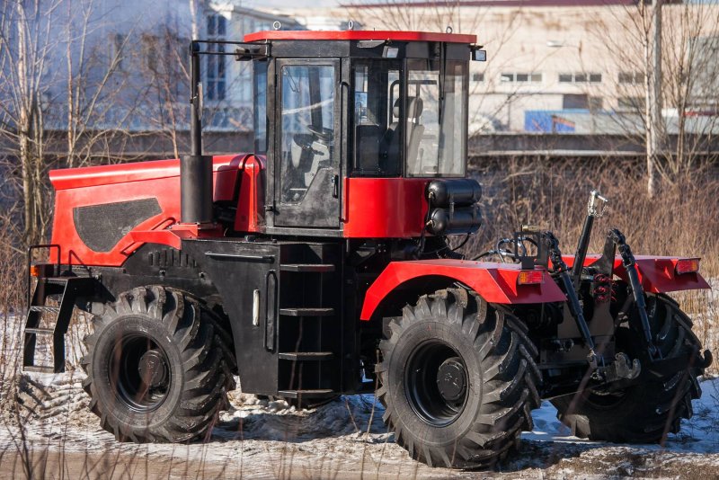 Кировец к 525
