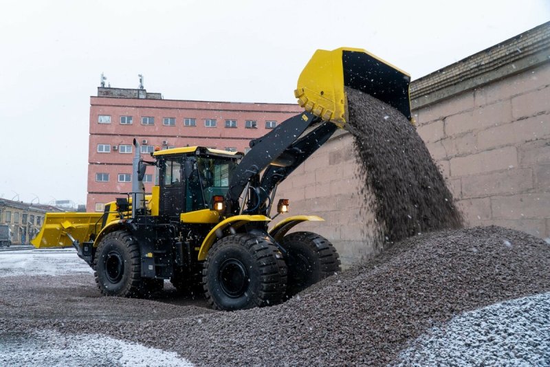 Кировец к-708удм