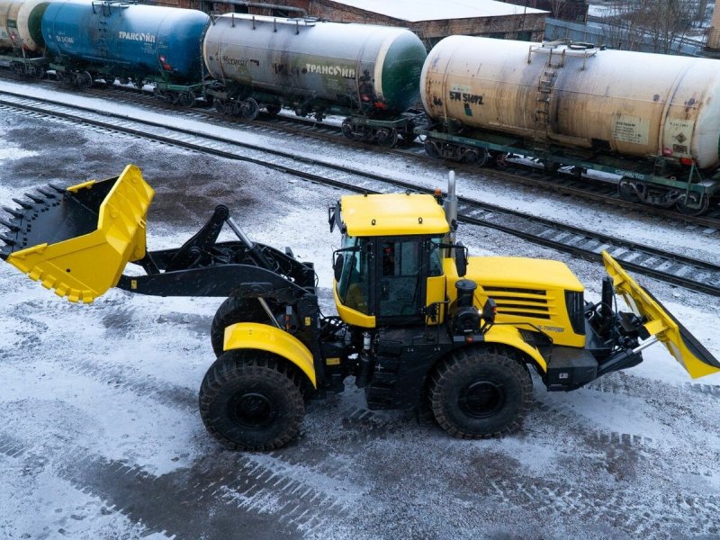 Кировец к-708удм