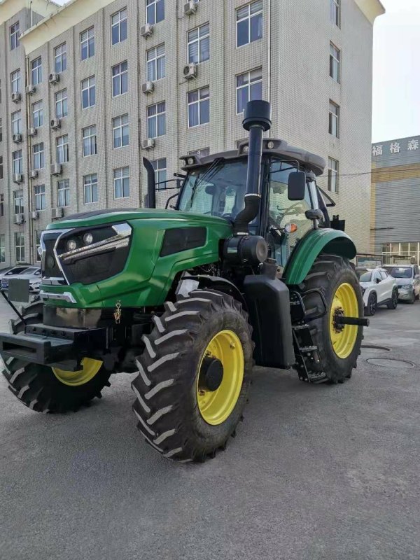 Трактор Ulan-RT 1304