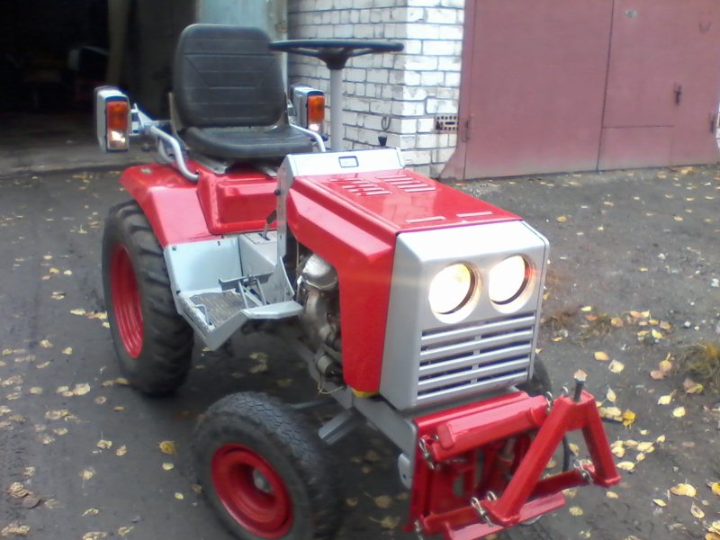 Трактор КМЗ-012ч