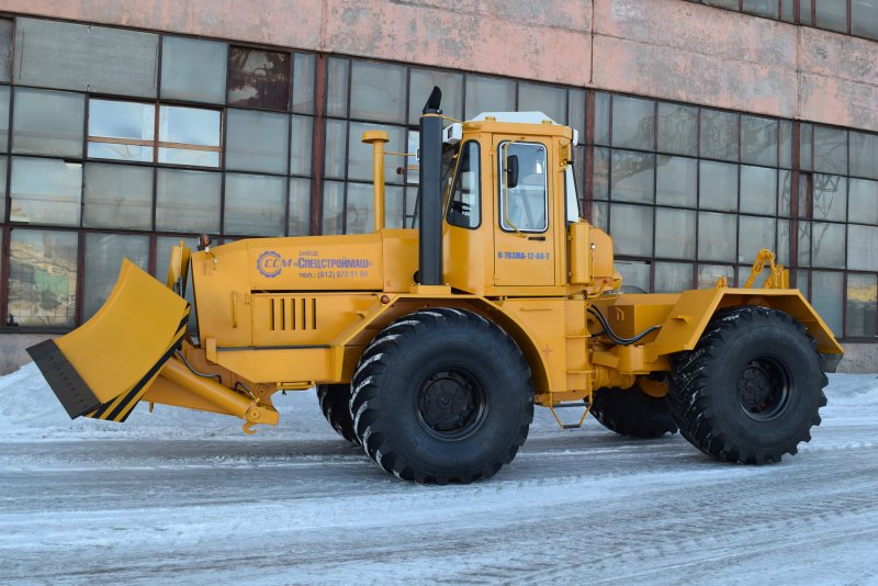 Кировец к-703ма