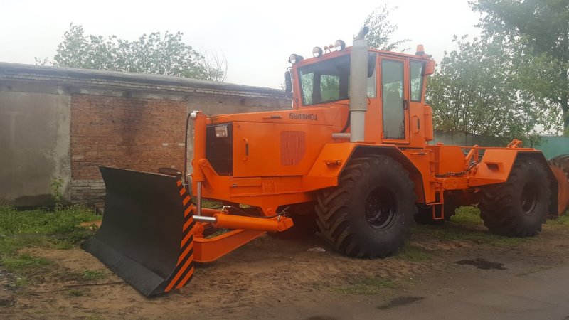 Трактор к 700 Балтиец