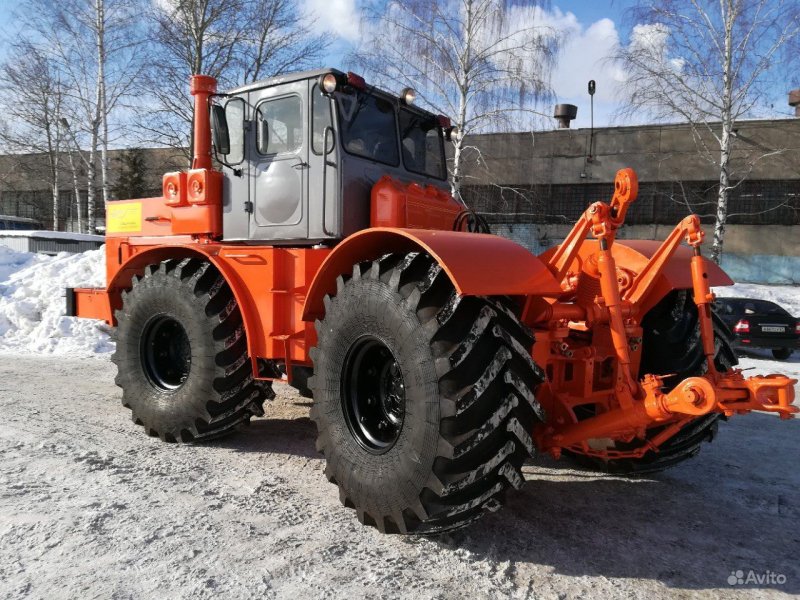 Трактор к 700 Кировец грейдозер