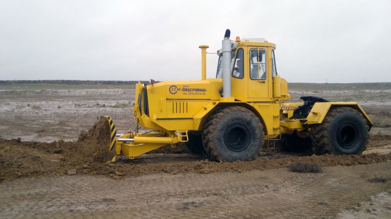 Кировец к-700 бульдозер