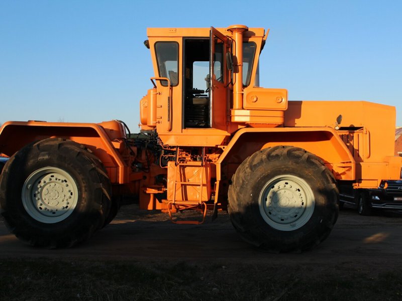 К-701м Кировец