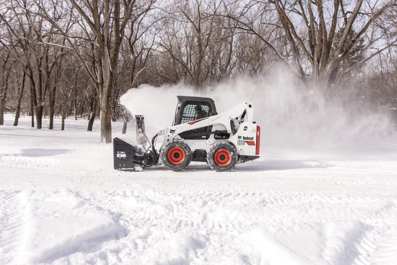 Bobcat s530 снег