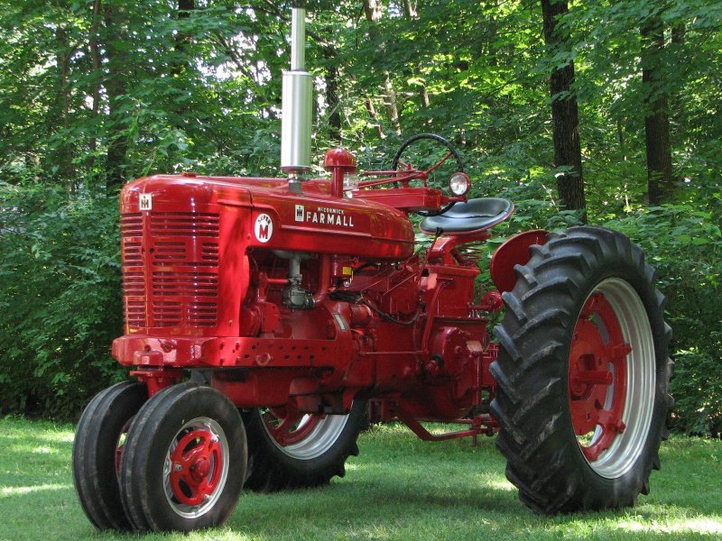 Farmall трактор США