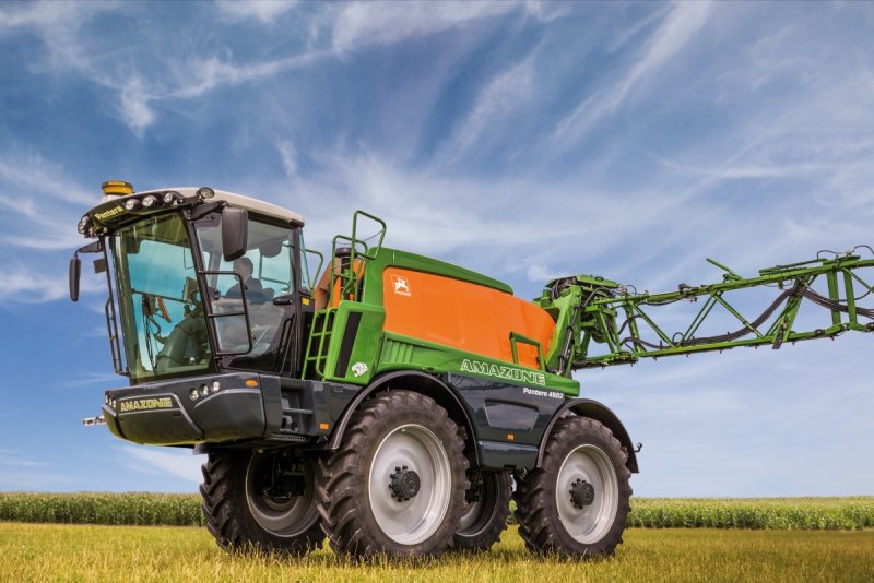 Самоходный опрыскиватель Amazone Pantera