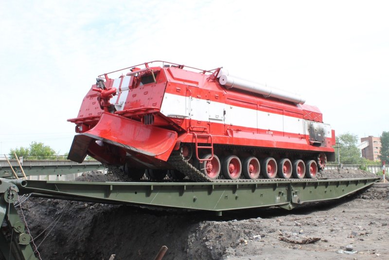 Тяжелый механизированный мост ТММ-6 «гусеница-2»