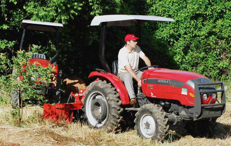 Трактор Agrale bx90