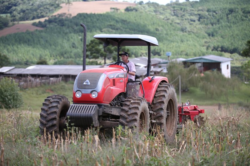 Трактор Agrale bx90