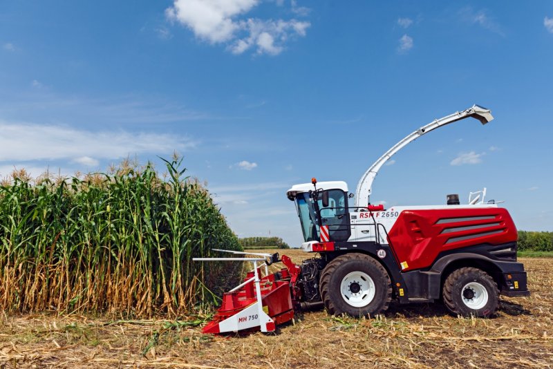 Кормоуборочный комбайн RSM F 2650