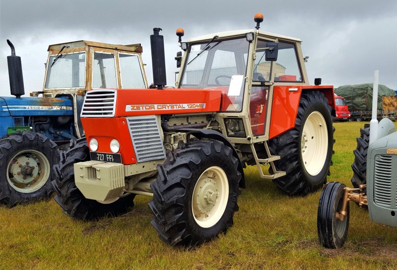 Zetor Crystal 12045