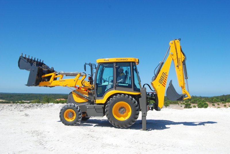 Экскаватор Tarsus 883