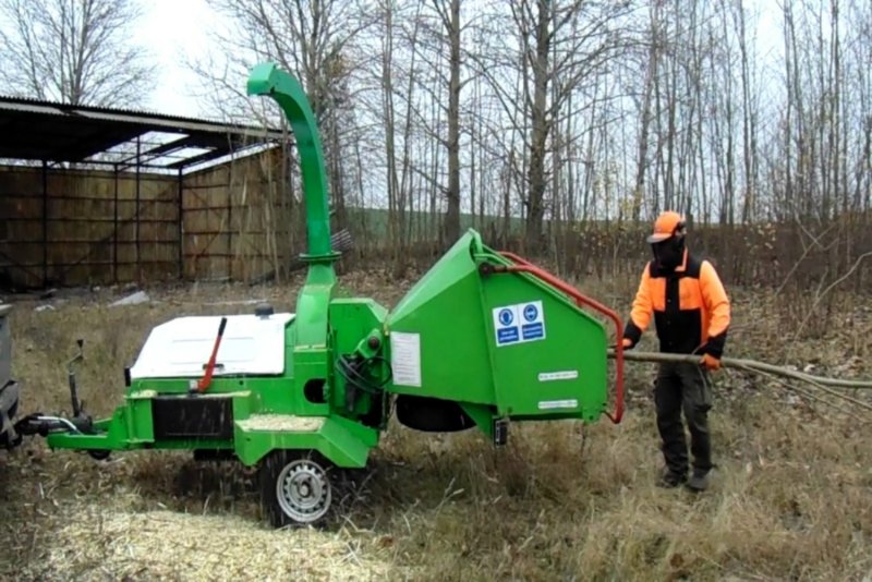 Измельчитель веток Greenmech CHIPMASTER 220