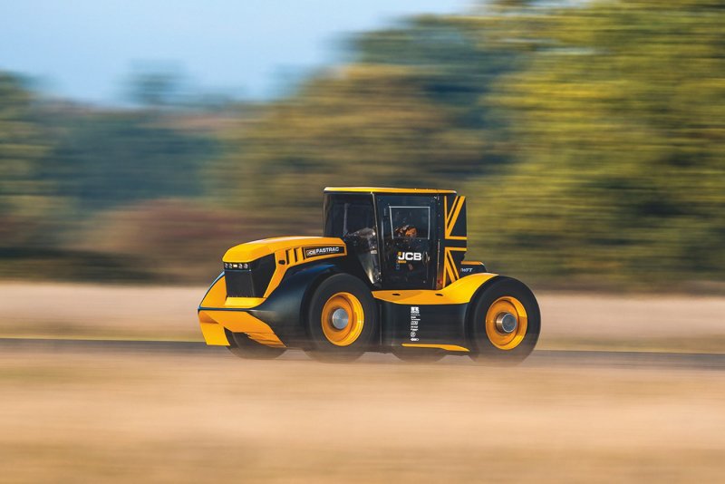 JCB Fastrac two 247 км/ч
