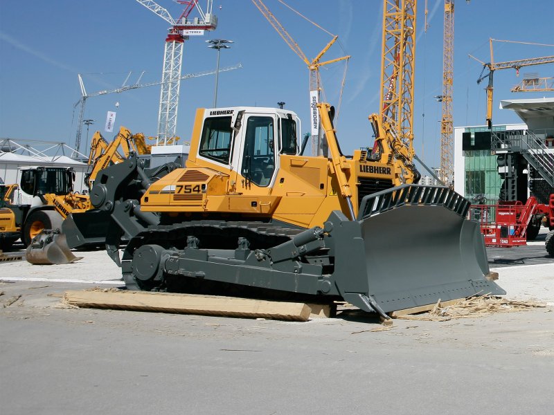 Liebherr pr754