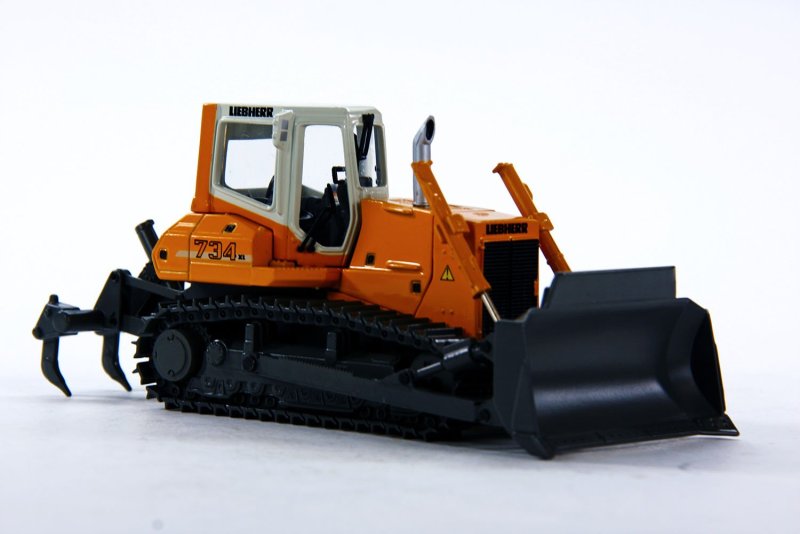 Бульдозер Liebherr 734