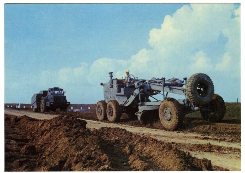 Автогрейдер д-144