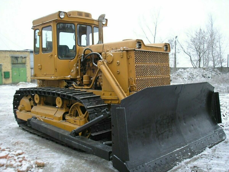 ЧТЗ трактор т-170
