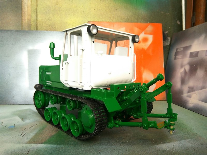 Резиновая гусеница для трактора т-150
