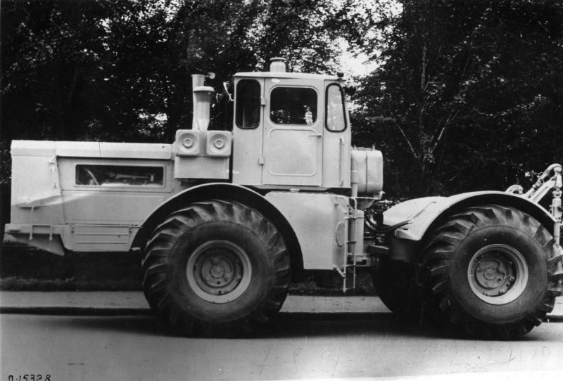 К-700 трактор СССР