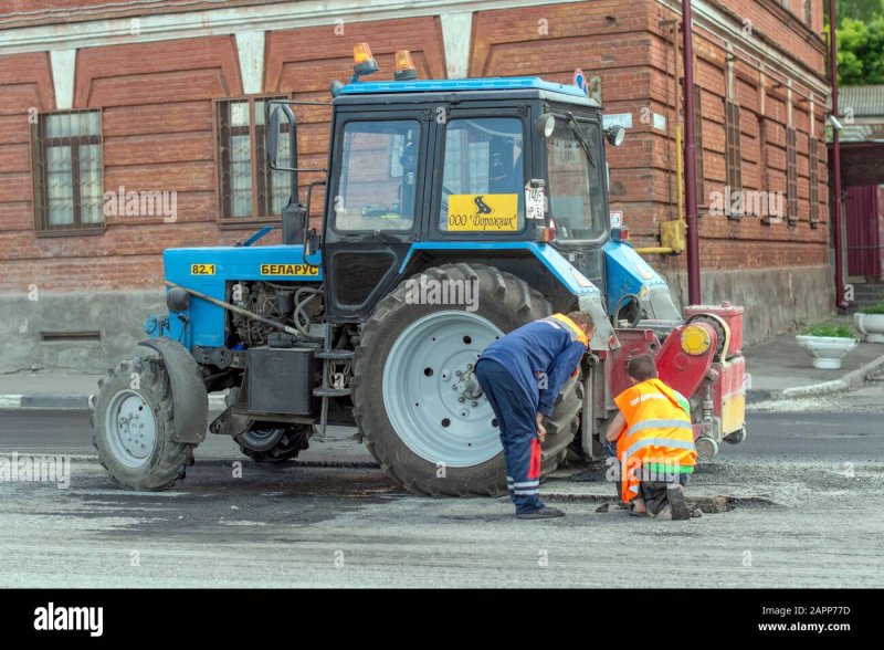 Городской трактор Беларус