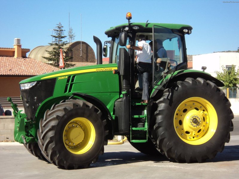 Трактор John Deere (Джон Дир) 8420