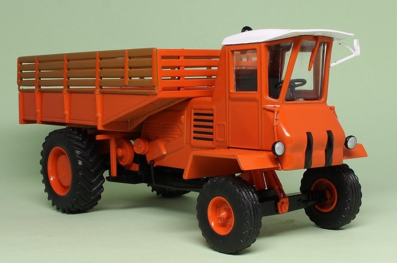 Самоходное шасси СШ-75 Таганрожец