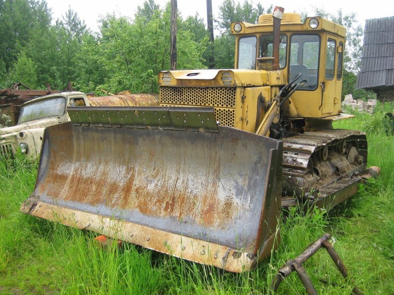 ДЗ-110 бульдозер