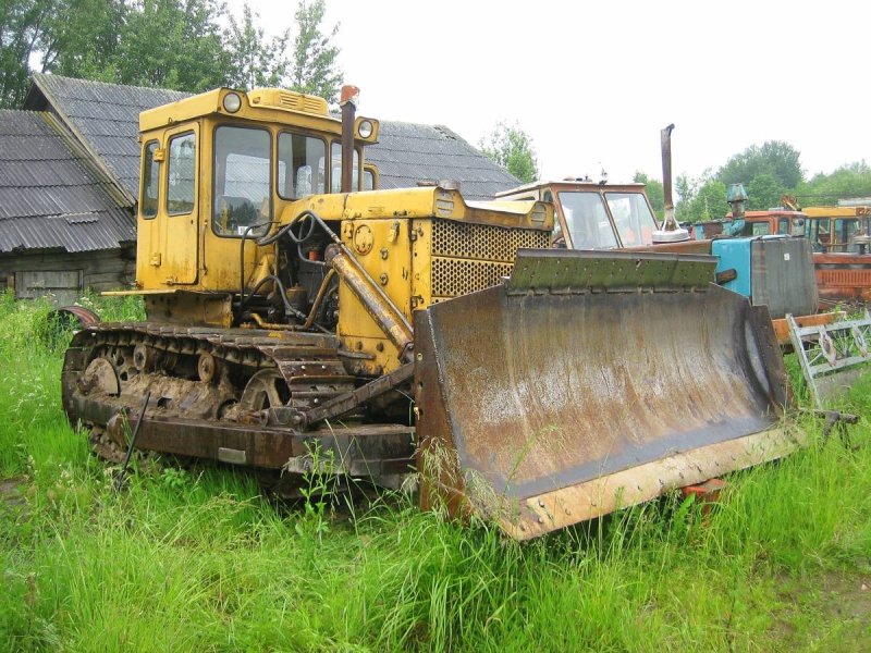 Бульдозер ДЗ-27