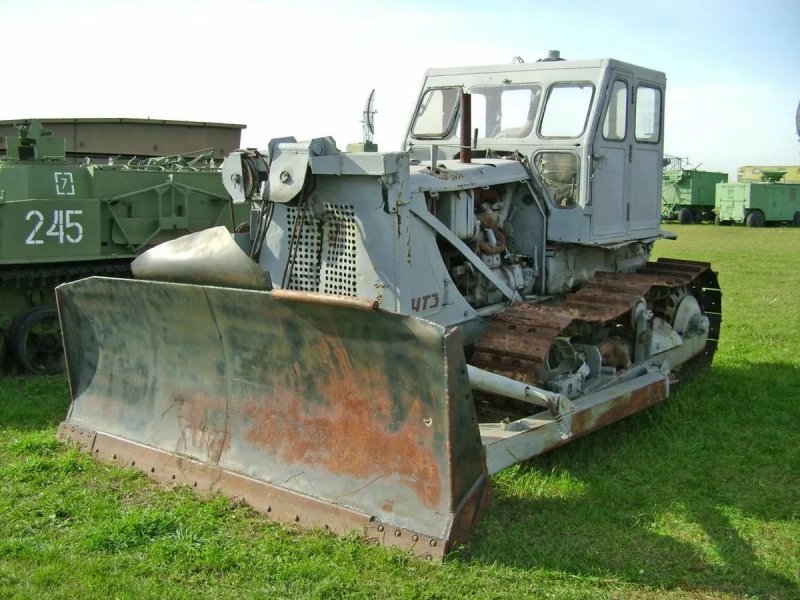 Бульдозер ЧТЗ Т-100