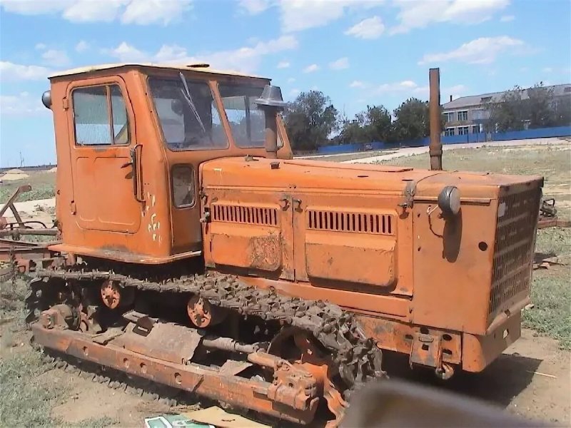 Трактор гусеничный т-4а АТЗ