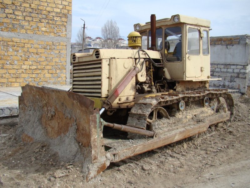 ДЗ-110 бульдозер