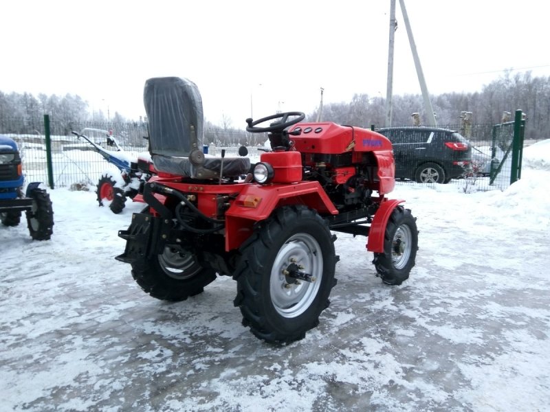 Трактор Рустрак т12