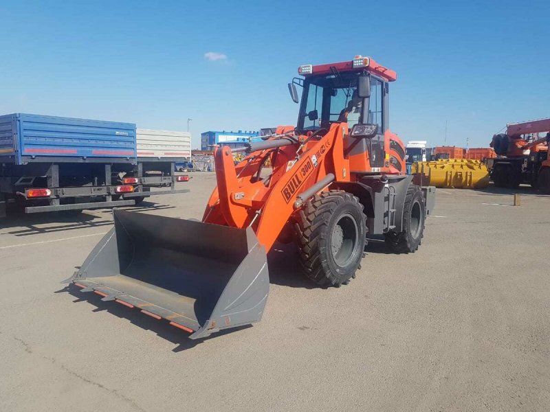 Погрузчик bull SL 300