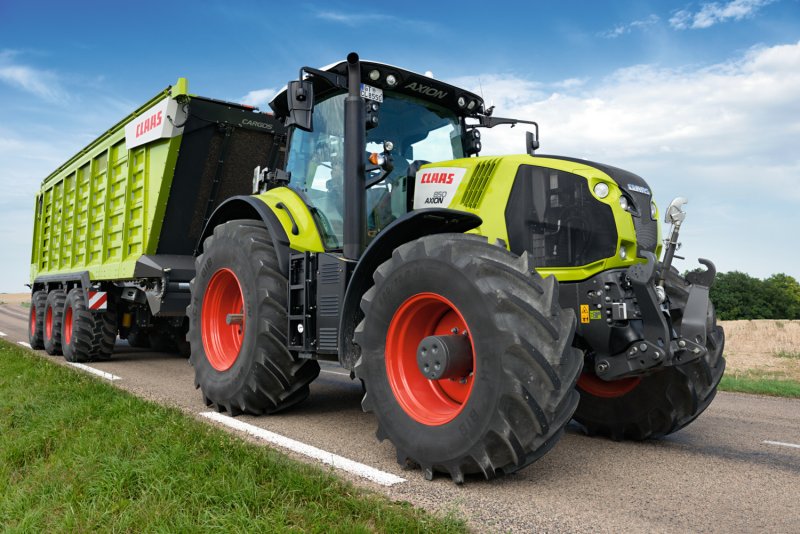 CLAAS Axion 870