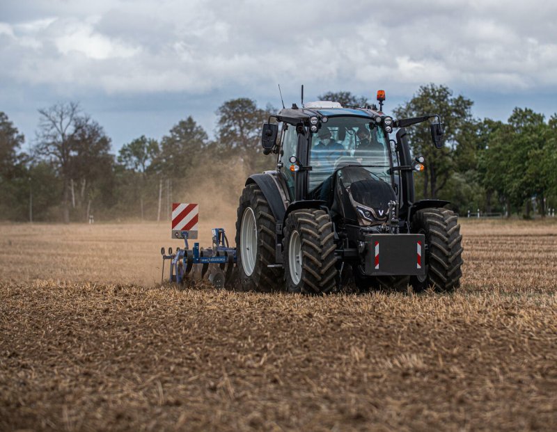 Трактора Fendt и Valtra