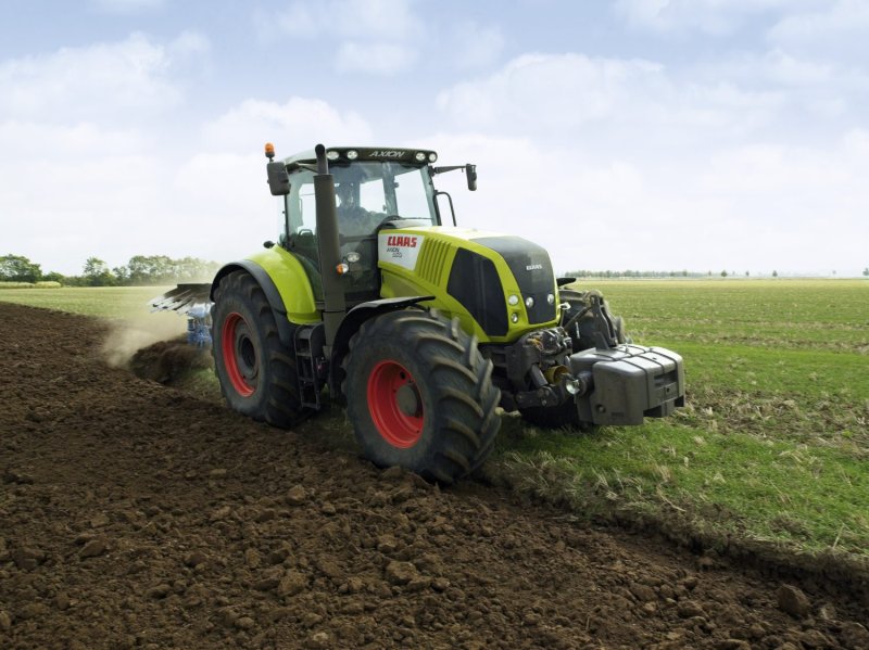 CLAAS Axion в Мираторге