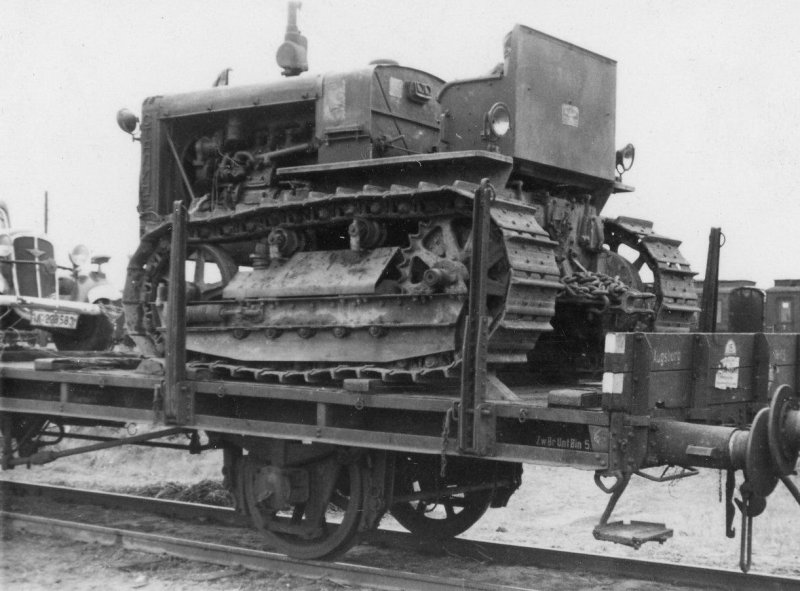 Сталинец-65 трактор