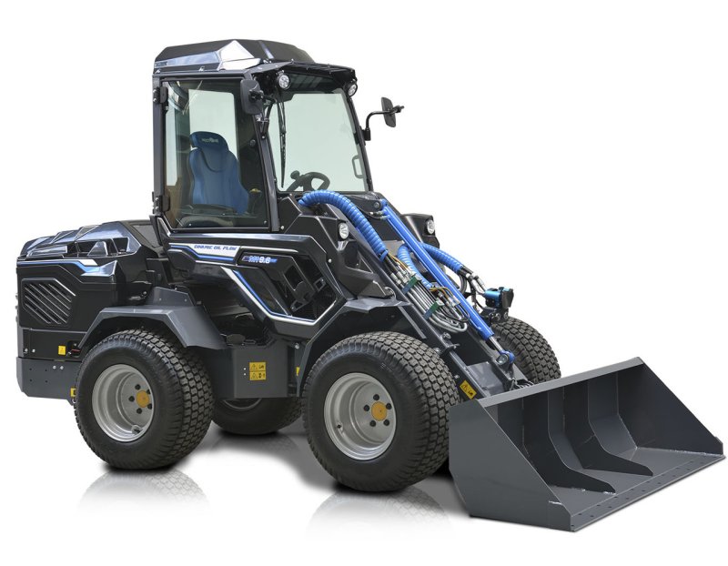Минипогрузчик MULTIONE 9.5SD