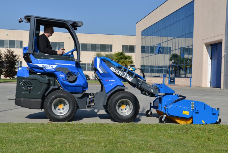 MULTIONE минипогрузчик - 6.3-SD