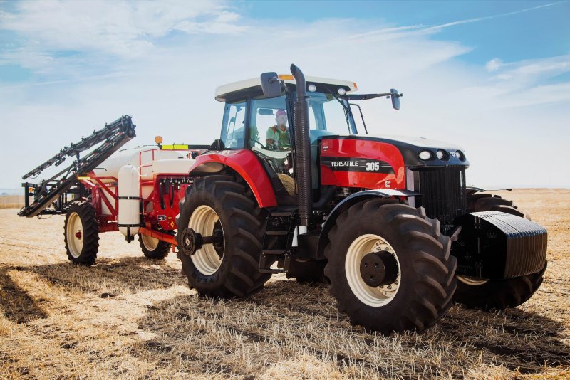 Трактор versatile Buhler 305