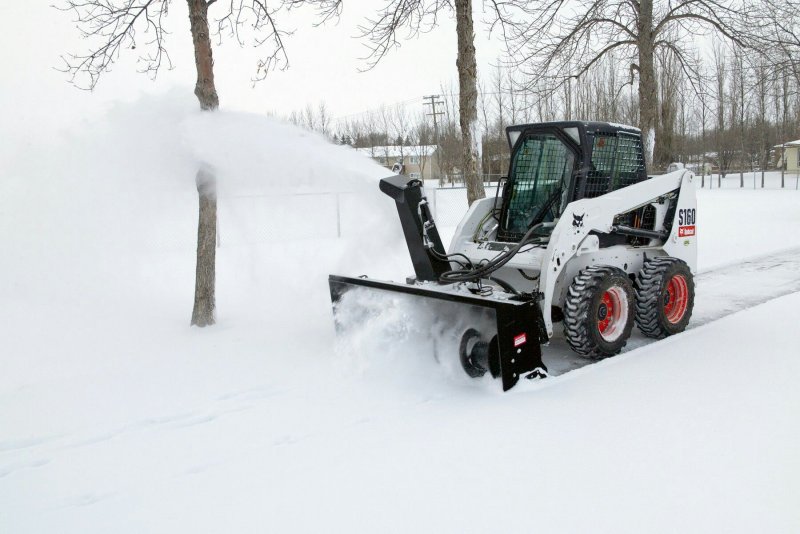 Снегоуборочный Bobcat трактор Bobcat
