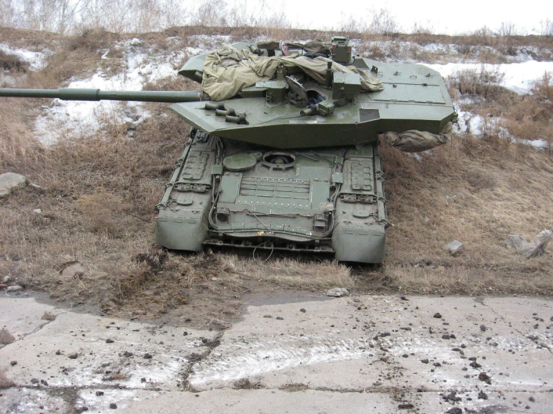 Т-80 С боевым отделением "Бурлак"